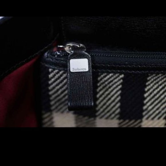 Burberry Striped Wool and Leather Trim Tote with Pouch by Burberry - Picture 7 of 8